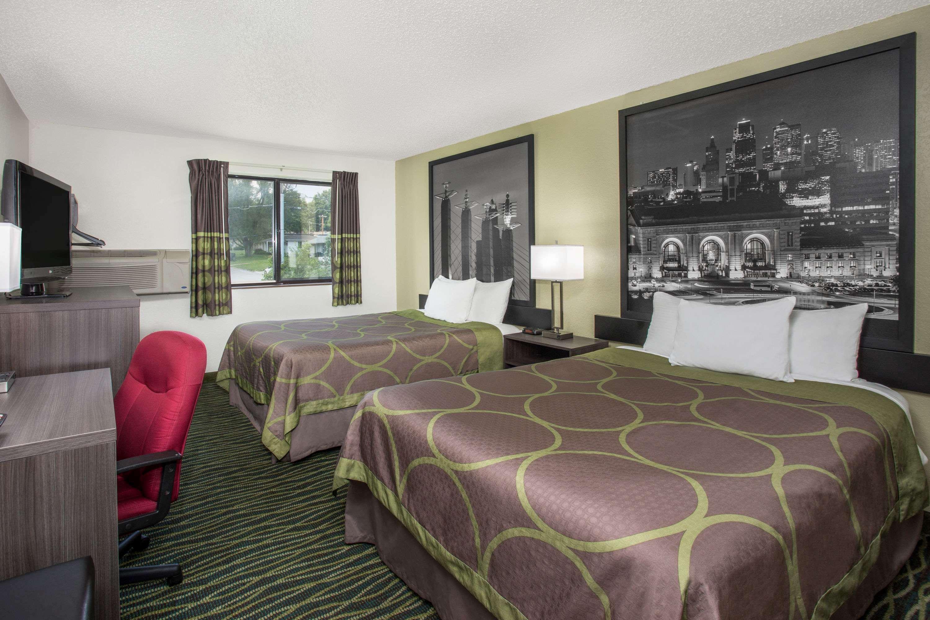 Super 8 By Wyndham Independence Kansas City Buitenkant foto